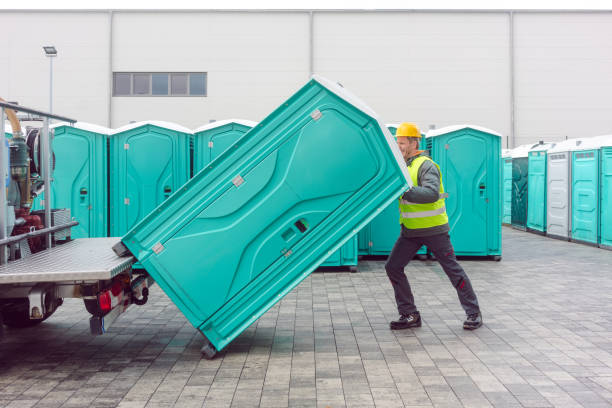 Portable Toilet Options We Offer in Wellston, MO