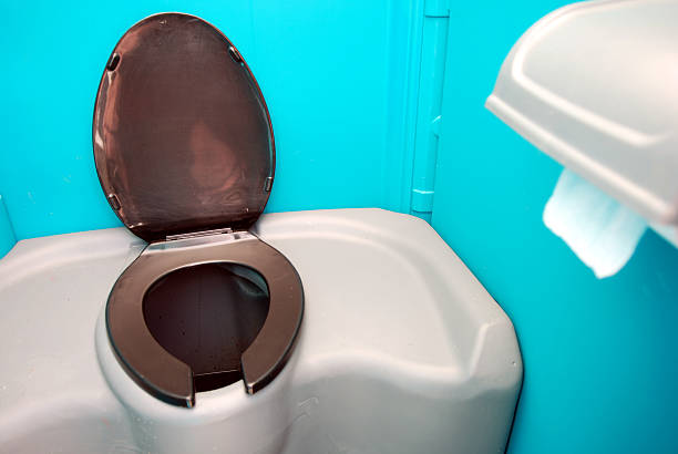 Best Sanitation services for porta potties  in Wellston, MO