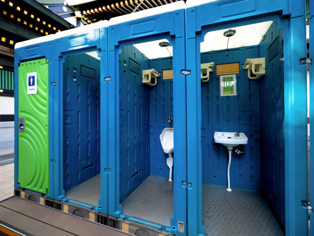 Best Porta potty rental near me  in Wellston, MO